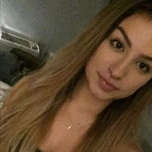 Meet your Posher, Tiffany